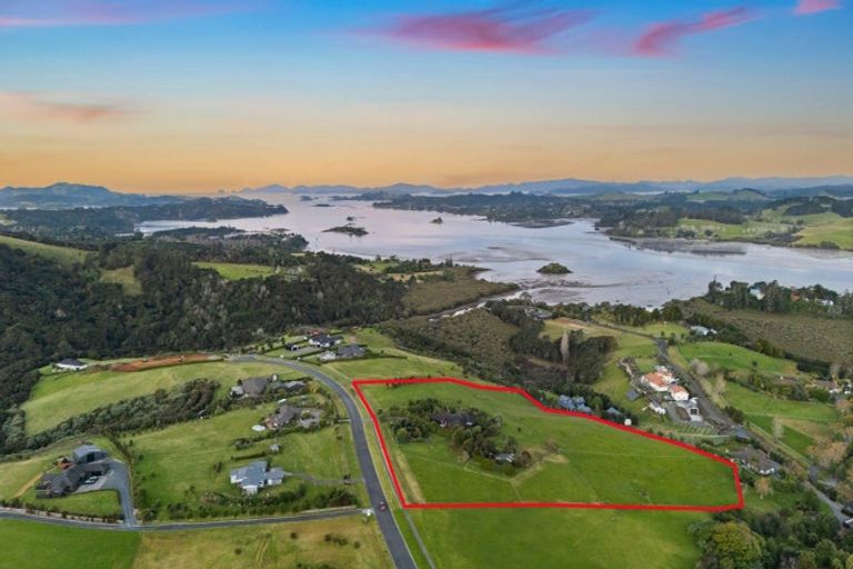 Photo of property in 22 Blue Penguin Drive, Kerikeri, 0294