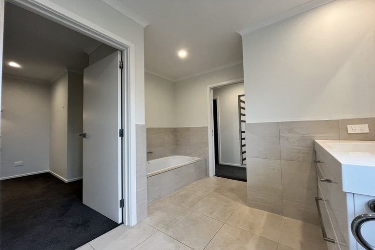 Photo of property in 33a Park Road, Greenmeadows, Napier, 4112