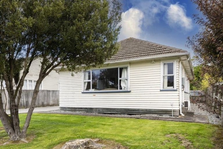 Photo of property in 25a Auburn Avenue, Upper Riccarton, Christchurch, 8041