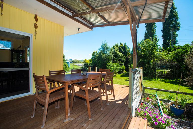 Photo of property in 7 Whitmore Road, Ormond, Gisborne, 4071