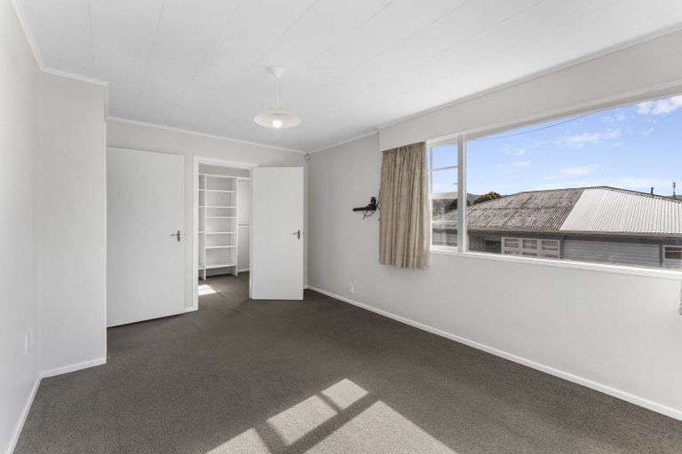 Photo of property in 5/1 Waikare Avenue, Waiwhetu, Lower Hutt, 5010