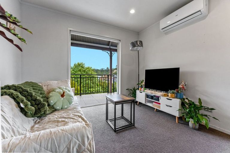 Photo of property in The Grand Apartments, 2d/4 Kell Drive, Albany, Auckland, 0632