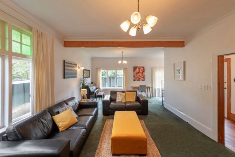 Photo of property in 71 Freyberg Street, Lyall Bay, Wellington, 6022