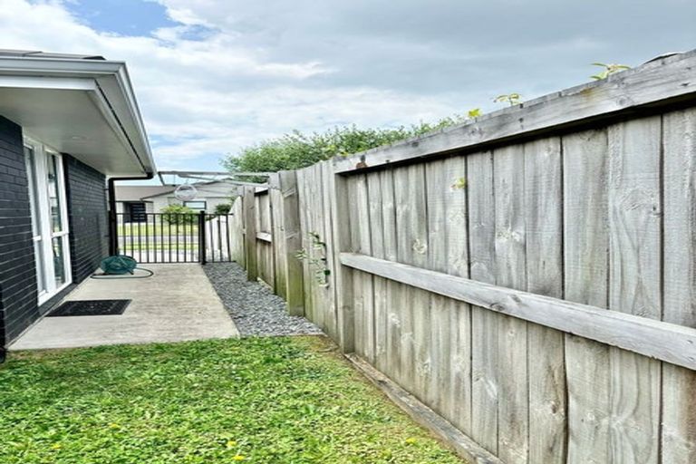 Photo of property in 8 Kahuparere Crescent, Pyes Pa, Tauranga, 3112
