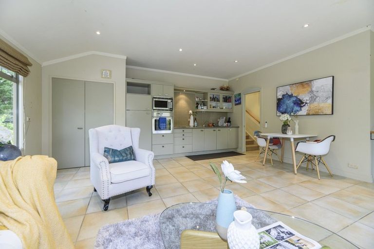 Photo of property in 21 Messenger Road, Stillwater, Silverdale, 0993