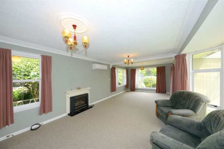 Photo of property in 71 Daniels Road, Redwood, Christchurch, 8051