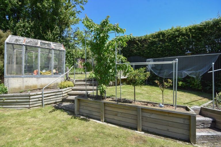 Photo of property in 17 Rennie Street, Green Island, Dunedin, 9018