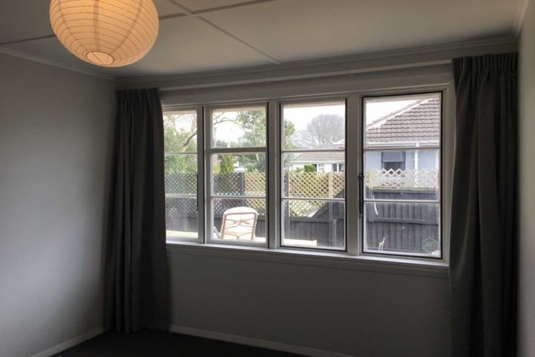 Photo of property in 32 Attlee Crescent, Bryndwr, Christchurch, 8053