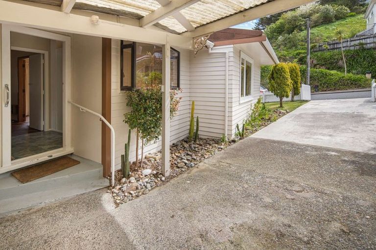 Photo of property in 7 Montreal Grove, Kingston, Wellington, 6021