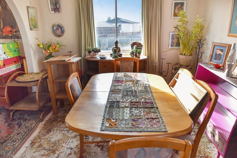 Photo of property in 4 Hallewell Road, Twizel, 7901