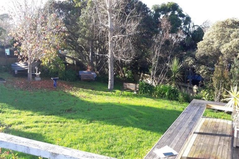 Photo of property in 18 Hillcrest Road, Hatfields Beach, Orewa, 0931