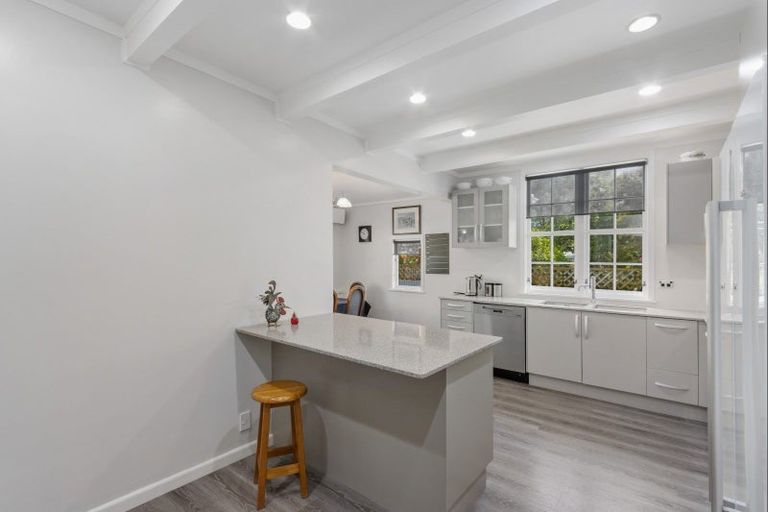 Photo of property in 140 Nelson Crescent, Napier South, Napier, 4110