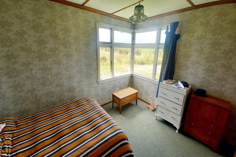 Photo of property in 858 Papatotara Road, Papatotara, Tuatapere, 9691