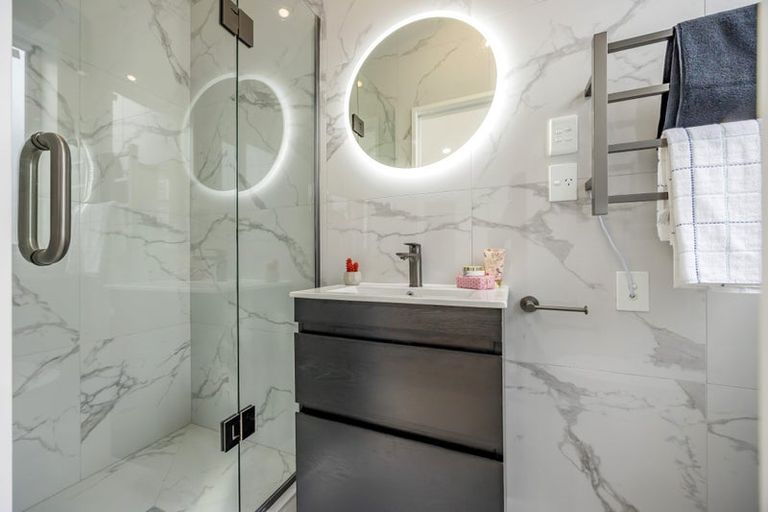 Photo of property in 57b Rathgar Road, Henderson, Auckland, 0610