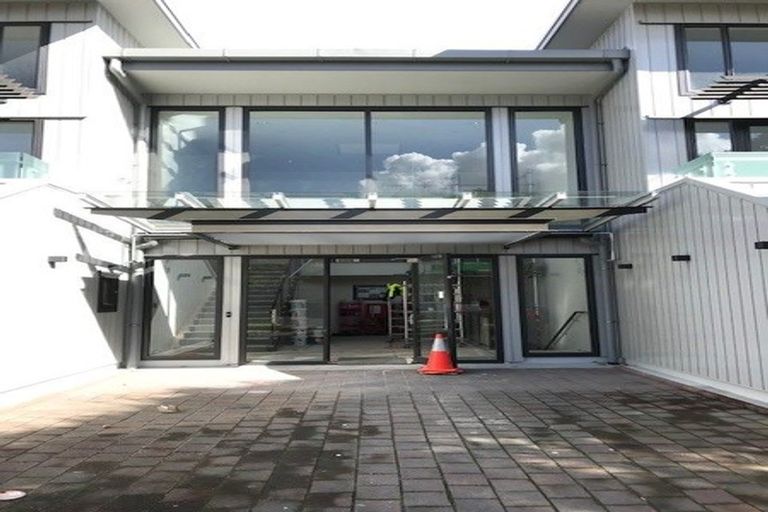 Photo of property in 32b/30 Westward Ho, Glen Eden, Auckland, 0602