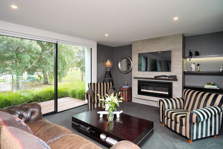 Photo of property in 48 Birkdale Drive, Shirley, Christchurch, 8061