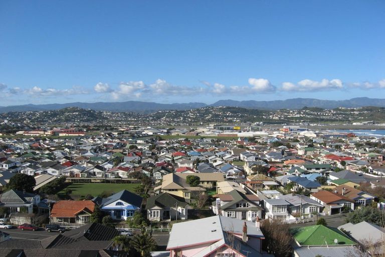 Photo of property in 10 Buckingham Street, Melrose, Wellington, 6023