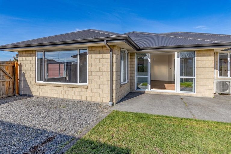 Photo of property in 5 Harakeke Way, Rangiora, 7400