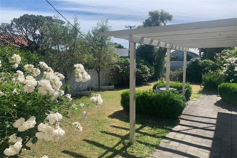 Photo of property in 1/5 Orkney Street, Strowan, Christchurch, 8052