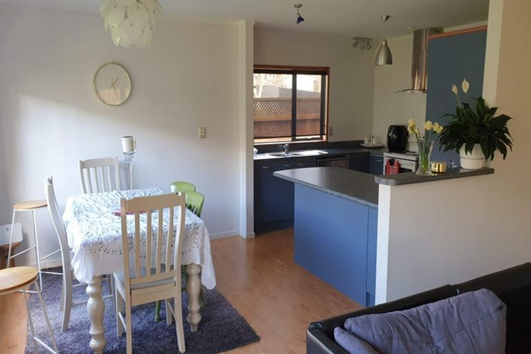 Photo of property in 2/274 Rangatira Road, Beach Haven, Auckland, 0626