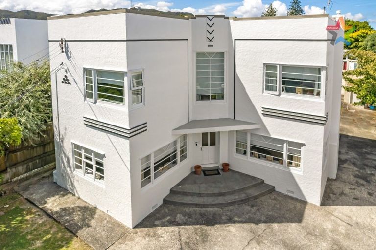 Photo of property in 16 Marina Grove, Hutt Central, Lower Hutt, 5010