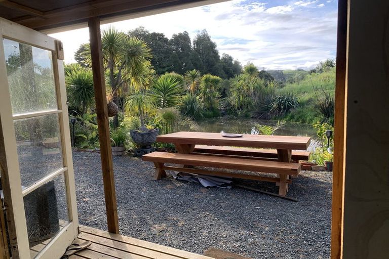 Photo of property in 1665 Matapouri Road, Matapouri, Whangarei, 0173