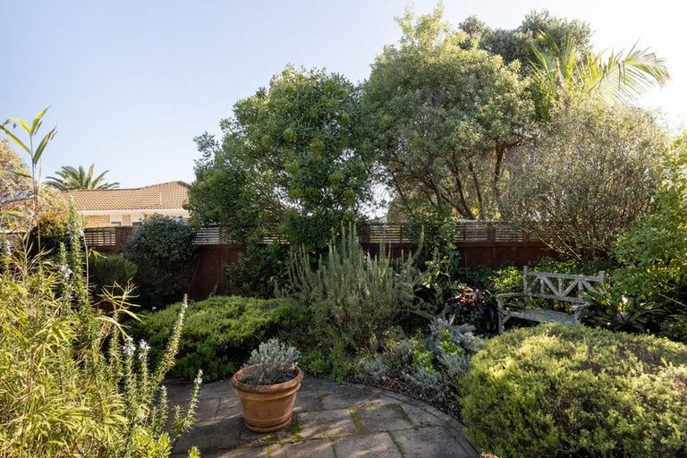 Photo of property in 14 Ohuirehe Road, Coastlands, Whakatane, 3120