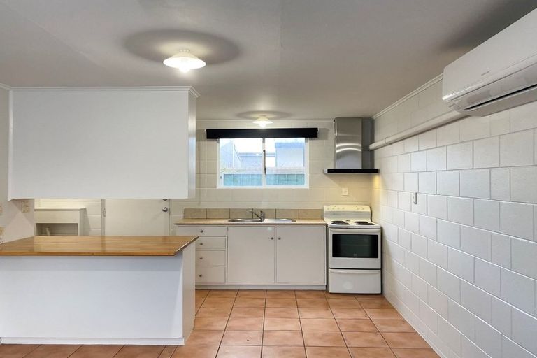 Photo of property in 4/21 Olliviers Road, Phillipstown, Christchurch, 8011