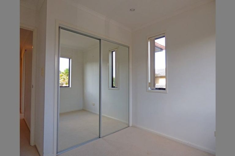 Photo of property in 94 Nautilus Drive, Gulf Harbour, Whangaparaoa, 0930