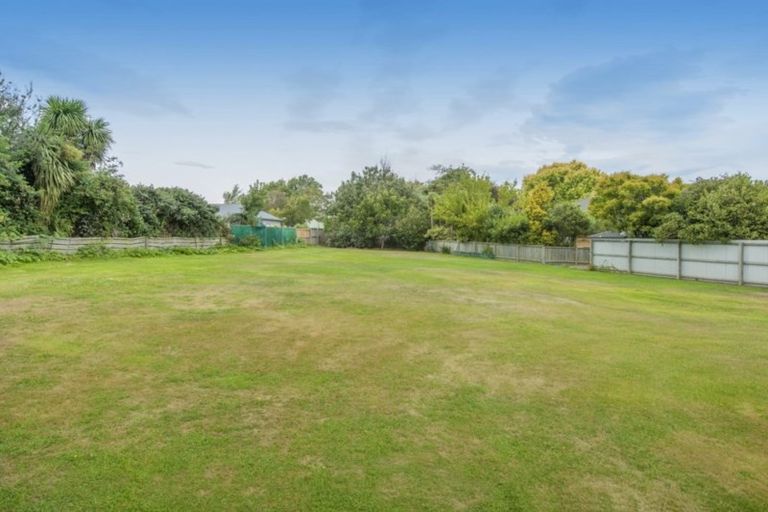 Photo of property in 13 Taiaroa Place, Southbridge, 7602