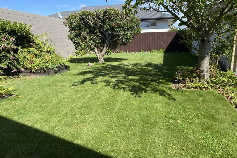 Photo of property in 77 Halberg Street, Dallington, Christchurch, 8061