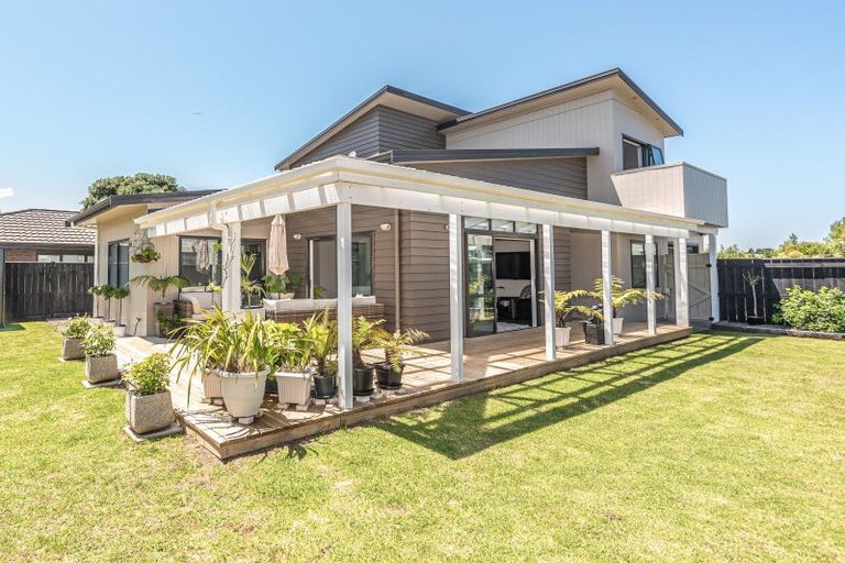Photo of property in 13 Kamahi Street, Castlecliff, Whanganui, 4501