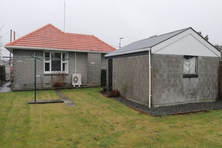 Photo of property in 23 Greenhurst Street, Sockburn, Christchurch, 8042