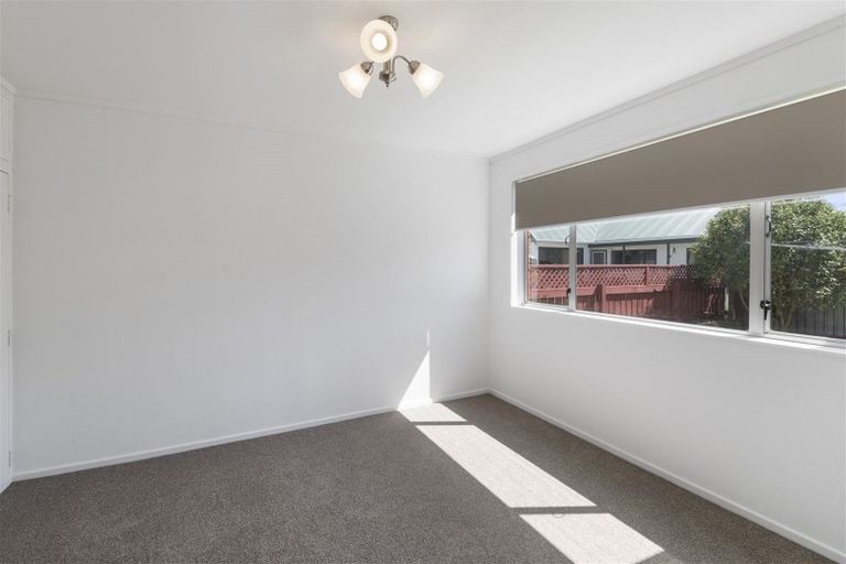 Photo of property in 4/53 Bristol Street, Levin, 5510