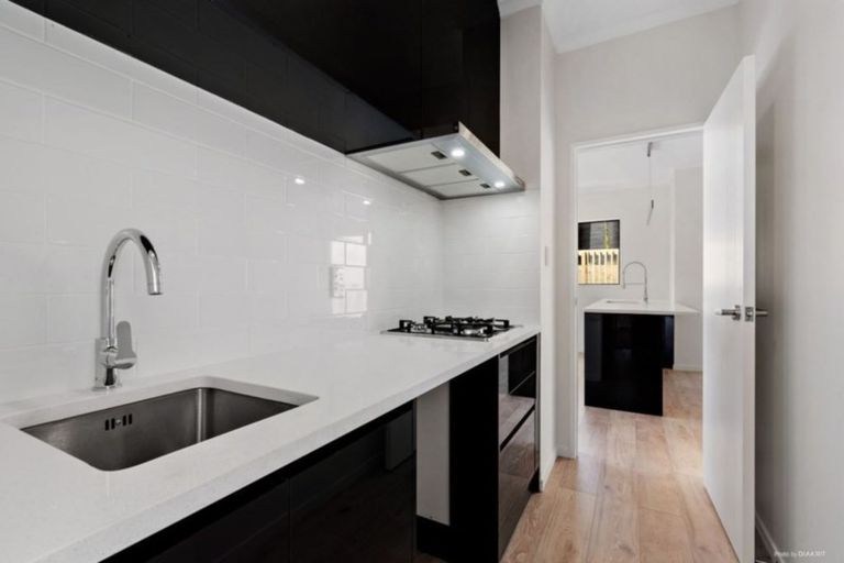 Photo of property in 36 Paripari Street, Flat Bush, Auckland, 2019