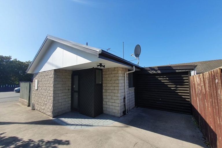 Photo of property in 1/260 Lincoln Road, Addington, Christchurch, 8024