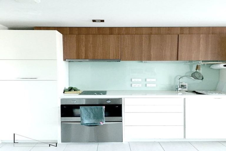 Photo of property in The Docks Apartments, 230/6 Dockside Lane, Auckland Central, Auckland, 1010