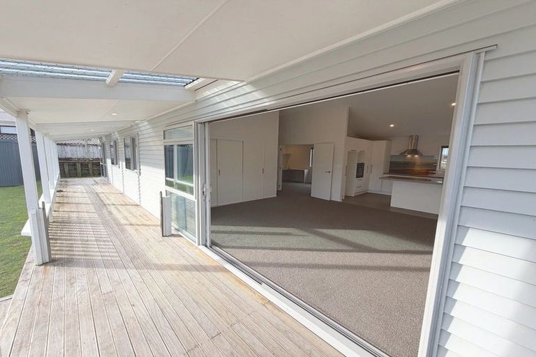Photo of property in 1321b Papamoa Beach Road, Papamoa Beach, Papamoa, 3118