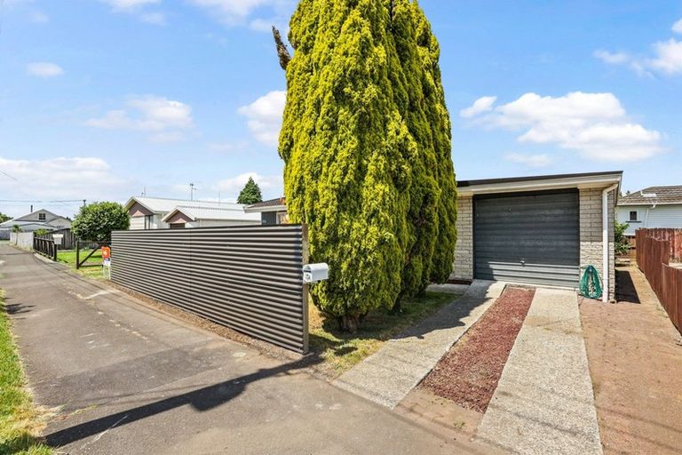 Photo of property in 15a Irvine Street, Frankton, Hamilton, 3204