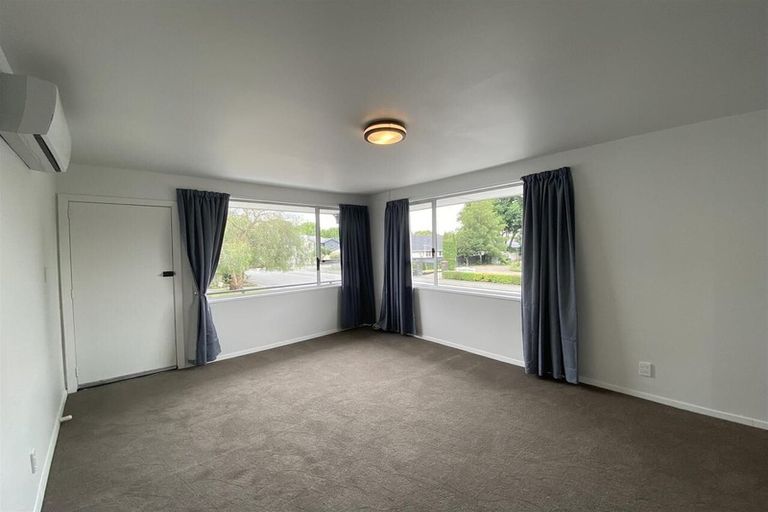 Photo of property in 2/93 Springfield Road, St Albans, Christchurch, 8014