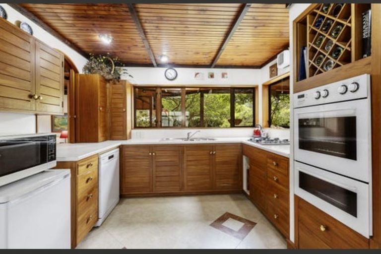 Photo of property in 426a Karori Road, Karori, Wellington, 6012