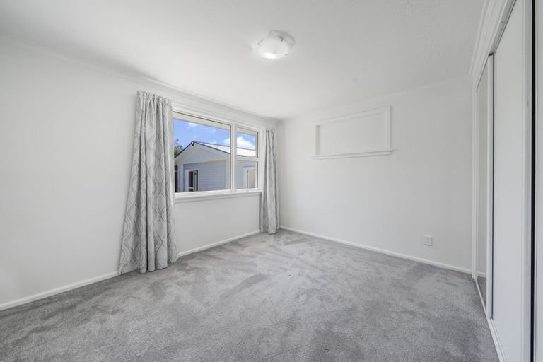 Photo of property in 8 Otaki Place, North New Brighton, Christchurch, 8083