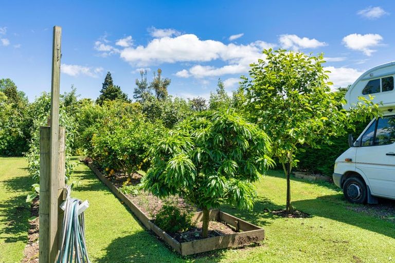 Photo of property in 1087 Queen Street East, Levin, 5571