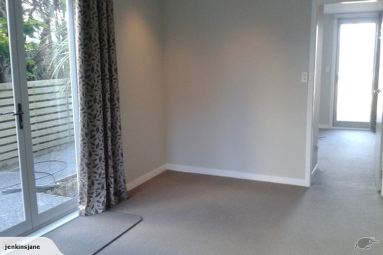 Photo of property in 123 Normandale Road, Normandale, Lower Hutt, 5010