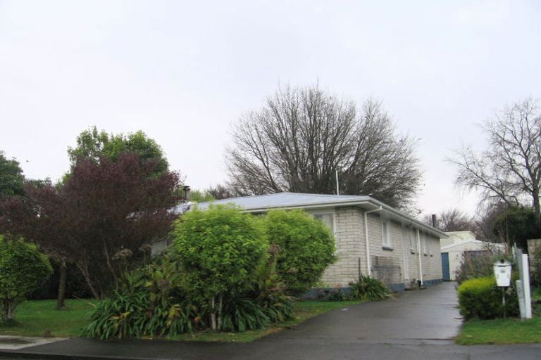 Photo of property in 215 Sunnybank Crescent, Camberley, Hastings, 4120