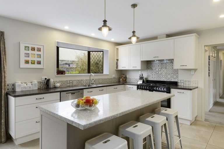 Photo of property in 18 Colchester Place, Templeton, Christchurch, 8042