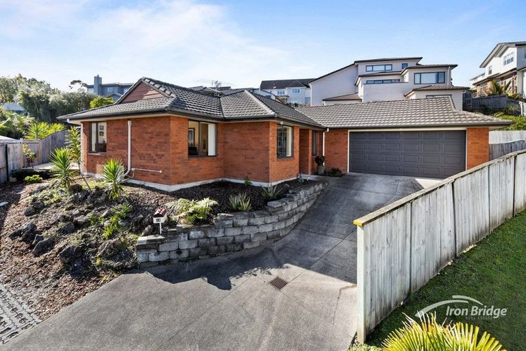Photo of property in 12 Carol Lee Place, Albany Heights, Auckland, 0632