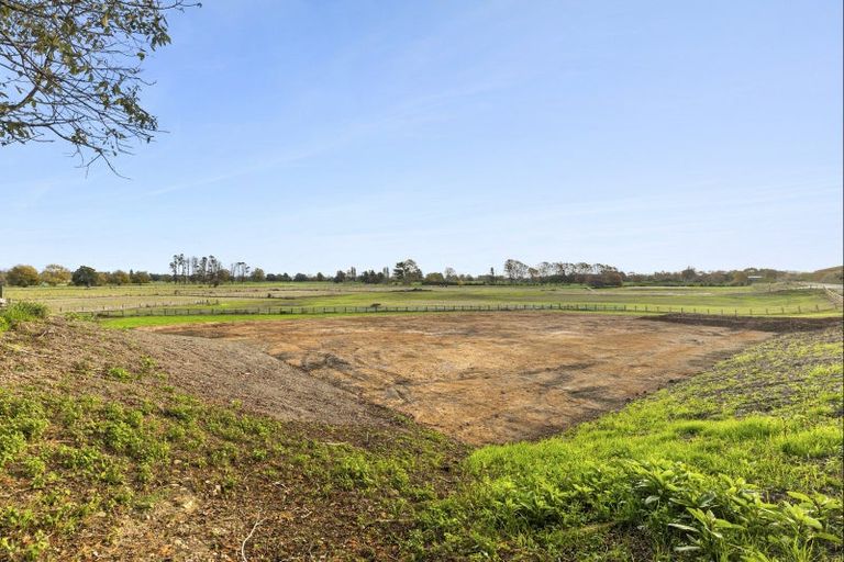 Photo of property in 49 Fencourt Road, Cambridge, 3496