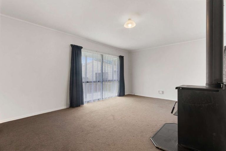 Photo of property in 18b Beech Place, Owhata, Rotorua, 3010