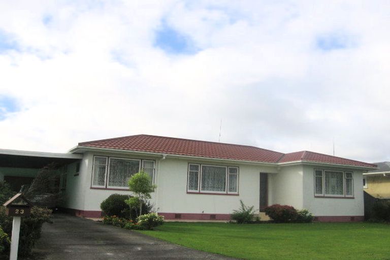 Photo of property in 23 Gloucester Street, Takaro, Palmerston North, 4412